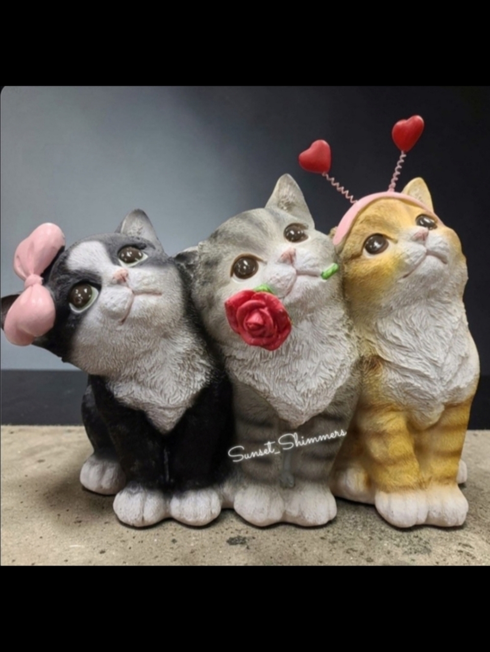 Cat Trio Kittens with Bow Heart Headband & Rose Figure Decor New